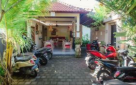 Ratna Hotel Bali